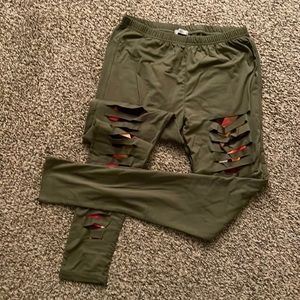 Unique “Ripped” Leggings
